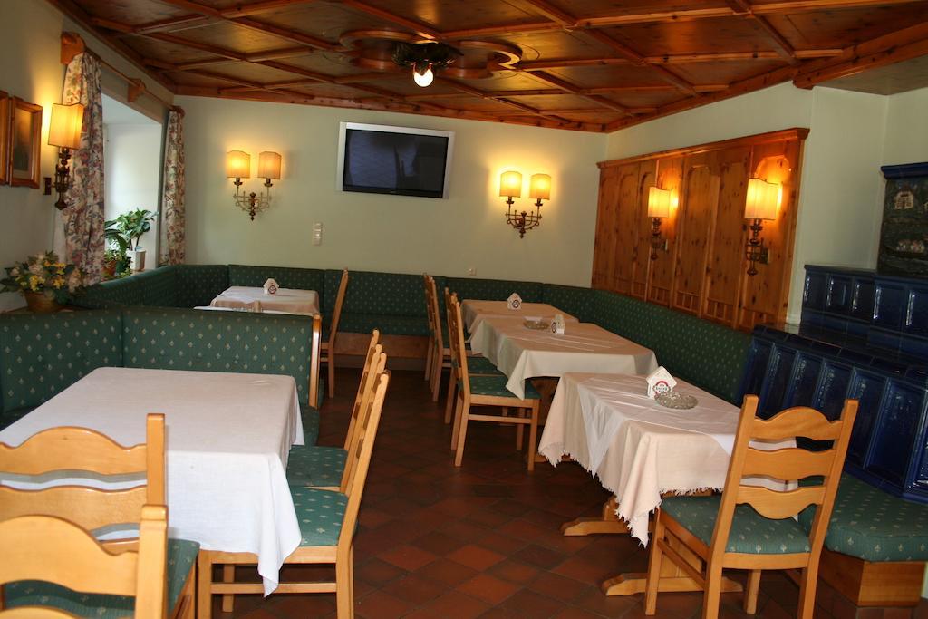 Gasthaus Ueberfuhr Elsbethen Exterior photo